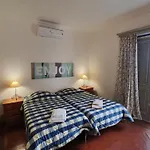 Villa Casa Da Vigia - Bouganvilia - V3 - In Of The With Jacuzzi Albufeira